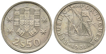 Португалия 2,5 эскудо 1981 парусник KM 590 медно-никель 4147-643
