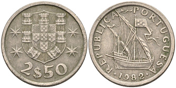 Португалия 2,5 эскудо 1982 парусник KM 590 медно-никель 4567-463