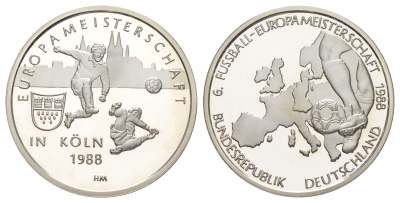 ФРГ медаль посвященная Чемпионату Европы 1988 - "Город принимающий Евро - Кельн" 1988 диаметр 39 мм, вес 23,5 гр серебро PROOF 11-326-43