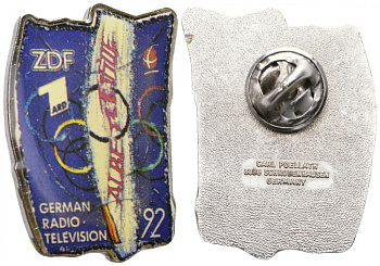 ГЕРМАНИЯ ЗНАЧОК 1992 ОЛИМПИАДА В АЛЬБЕРВИЛЛЕ, НЕМЕЦКАЯ ТЕЛЕРАДИОКОМПАНИЯ ZDF, 1 ARD, ИЗГОТОВИТЕЛЬ КАРЛ ПЕЛЛАЗ ГЕРМАНИЯ, С ЗАСТЕЖКОЙ ЗАЖИМ 7503-1-23
