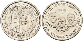 США жетон ND Аполлон 16, пятая высадка людей на Луну, C. Duke, J.Young, T.Mattingly, диаметр 26 мм. белый металл 4572-742