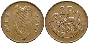 ИРЛАНДИЯ 2 ПЕНСА 1980 ВИНЬЕТКА В ВИДЕ СТИЛИЗОВАННОЙ ПТИЦЫ ИЗ ВТОРОЙ БИБЛИИ КАРЛА II ЛЫСОГО KM 21 бронза 4110-421