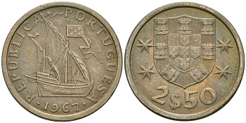 Португалия 2,5 эскудо 1967 Парусник KM 590 медно-никель 4576-147