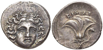 Фессалия родосская драхма 175-170 гг. до н.э. голова Гелиоса анфас / ??????, роза, чеканка для родосских наемников, вес 2,59 г about extremely fine SNG Keckman 793 серебро 00-821-41