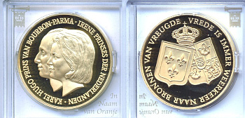 НИДЕРЛАНДЫ МЕДАЛЬ ND СВАДЬБА ПРИНЦЕССЫ КАРОЛИНЫ ДЕ БУРБОН ПАРМА ИРЕНЫ И АЛЬБЕРТА БРИННИНКМАЙЕРА бронза, позолота PROOF 5-3-1-86