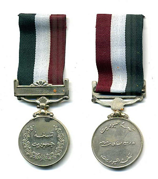 Пакистан медаль ND защитнику демократии, на колодке, с лентой 1-5-1-08