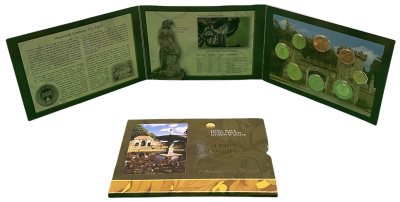 Ирландия набор из 8 евромонет 2005 официальный набор в оригинальном картонном буклете KM MS14 UNC 6-5-2-22