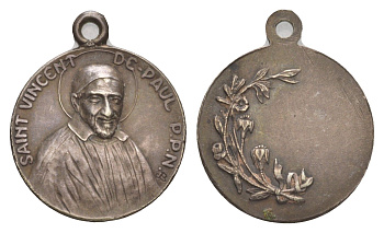 Франция религиозный медальон с изображением Викентия де Поля ND диаметр 20 мм, вес 3,54 гр серебро 1516-1545