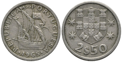 Португалия 2,5 эскудо 1965 парусник KM 590 медно-никель 4576-1258