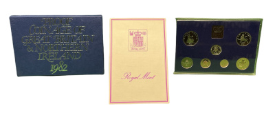 Великобритания набор из 7 монет 1982 в пластике, с сертификатом, в оригинальной картонной коробке Spink PS32   PROOF  00-00